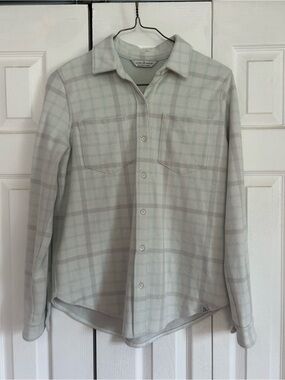 Alpine Design Light Gray and Pale Blue Plaid Button-Down Flannel